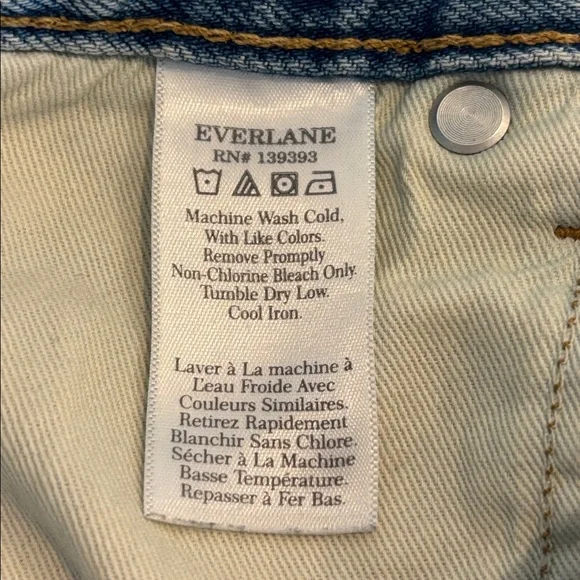 EVERLANE The Relaxed 90’s shorts button fly 5 pockets raw edge hem light blue 27 - Picture 9 of 16